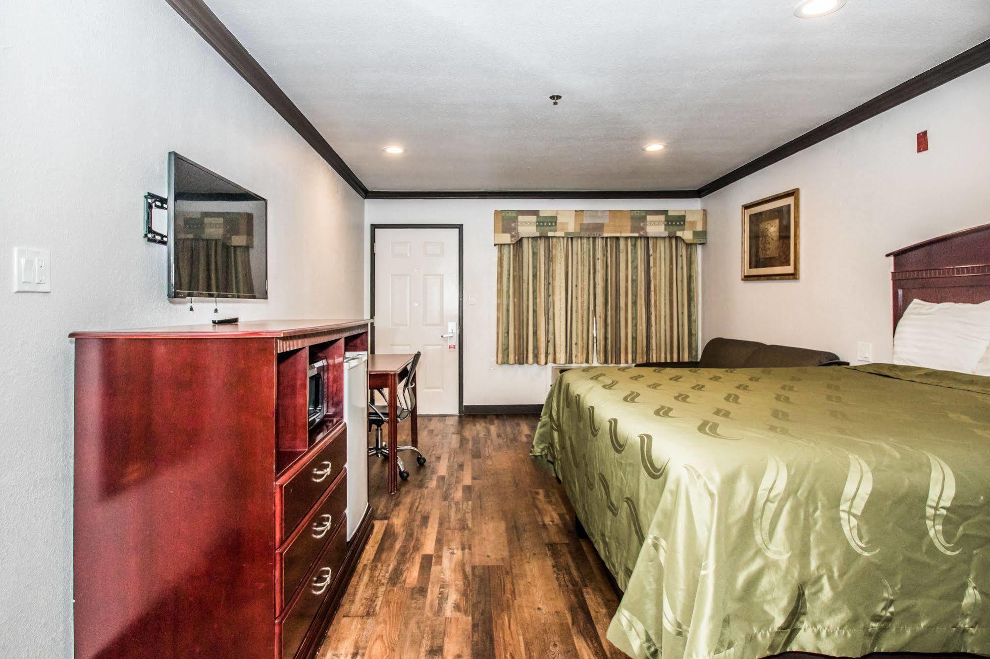 Americas Best Value Inn Fort Worth Exterior foto